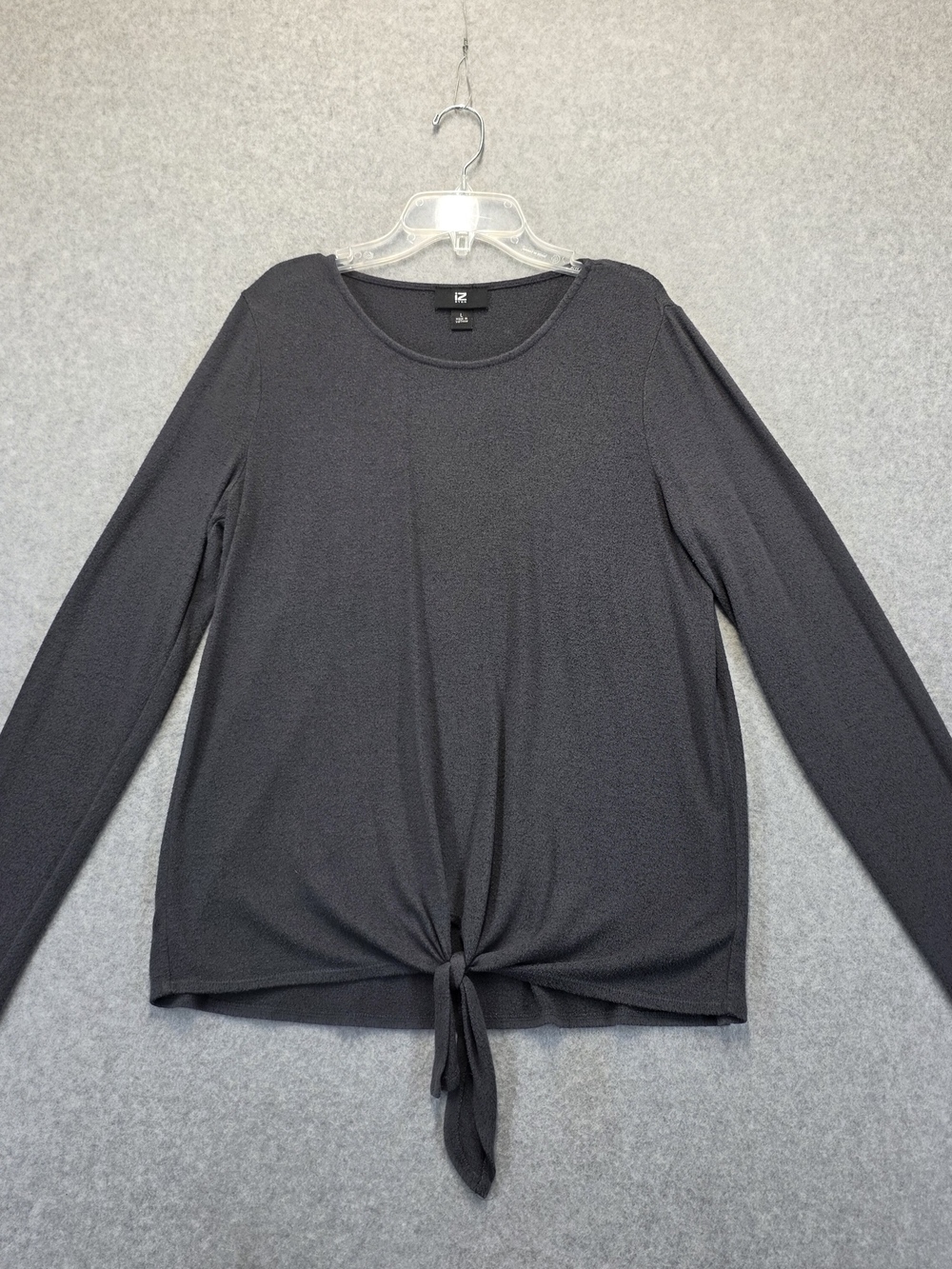 IZ Byer Women’s L Gray Long Sleeve Tie Front Knot Hem Top Blouse